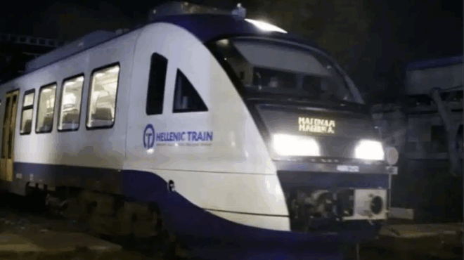 sygkroysi-amaxostoichias-toy-proastiakoy-me-motosykleta-egkateleipse-to-simeio-o-odigos-tis-michanis-428982