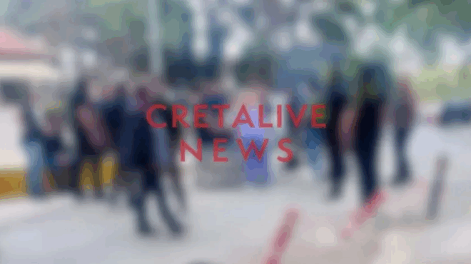 skines-archaias-tragodias-sto-nosokomeio-syggeneis-oyrliazoyn-dipla-stoys-nekroys-426283