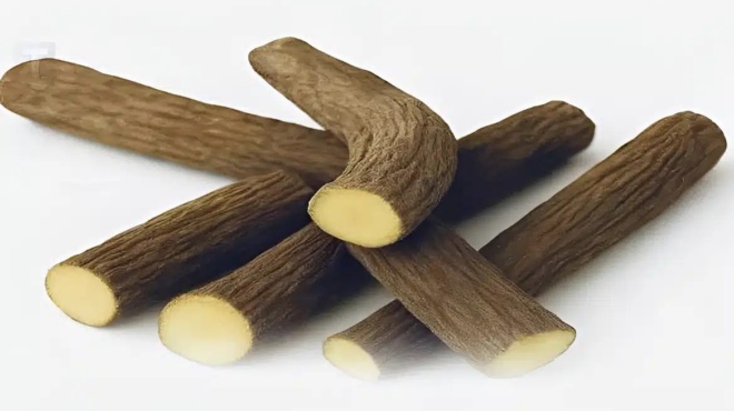 ayti-i-riza-einai-enas-fysikos-thisayros-me-pollapla-ofeli-427873