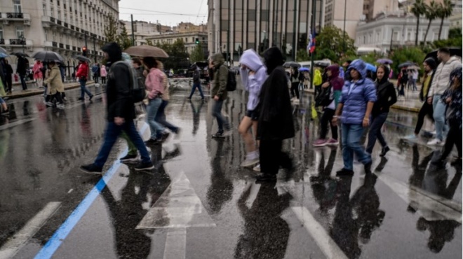 min-amp-8230-sas-xegelaei-o-ilios-agrieyei-xana-o-kairos-erchontai-vroches-apo-ora-se-ora-amp-8211-edo-i-prognosi-kai-gia-to-savvatokyriako-427945