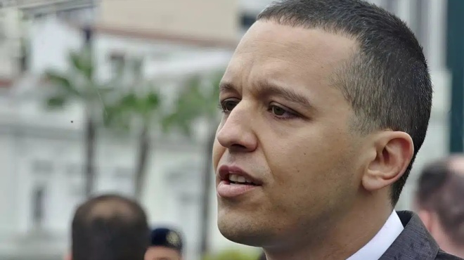 erchetai-to-neo-komma-kasidiari-etoimazetai-na-apofylakistei-kai-niothei-sigoyros-oti-tha-mpei-sti-voyli-428130