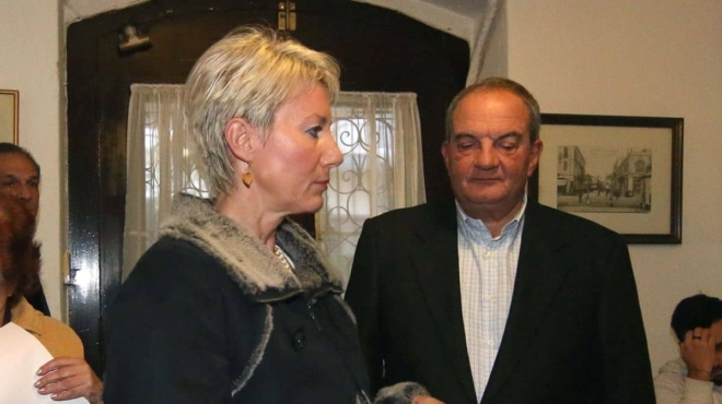 diazygio-gia-kosta-karamanli-natasa-paza-ti-vomva-apo-to-zeygari-428274