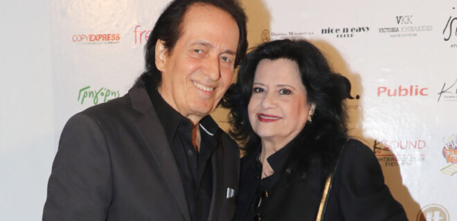 molis-matheytike-gia-ton-tragoydisti-paschali-kai-ti-syzygo-toy-428354