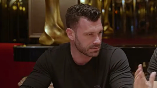 edo-kai-deka-chronia-einai-se-ayti-tin-katastasi-molis-to-apokalypse-o-stathis-schizas-433328