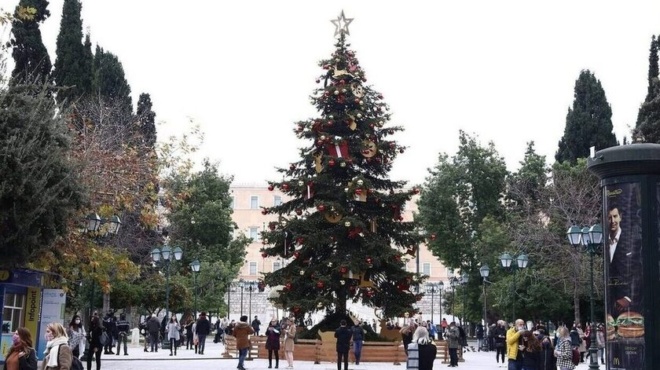 ayto-poy-erchetai-ta-christoygenna-trelathikan-oi-meteorologoi-me-ton-kairo-poy-tha-kanei-stis-giortes-amp-8211-i-proti-provlepsi-429118