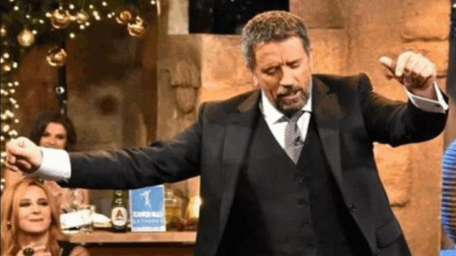 skai-koryfaios-ellinas-tragoydistis-paroysiastis-sto-neo-amp-8220-stin-ygeia-mas-amp-8221-434124