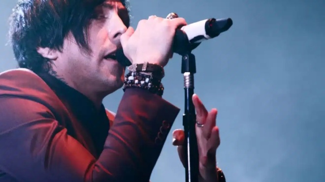 ton-machaiposav-chthes-mesa-sti-fulakn-nekpos-o-paidofilos-diasnmos-tragoydistis-429166