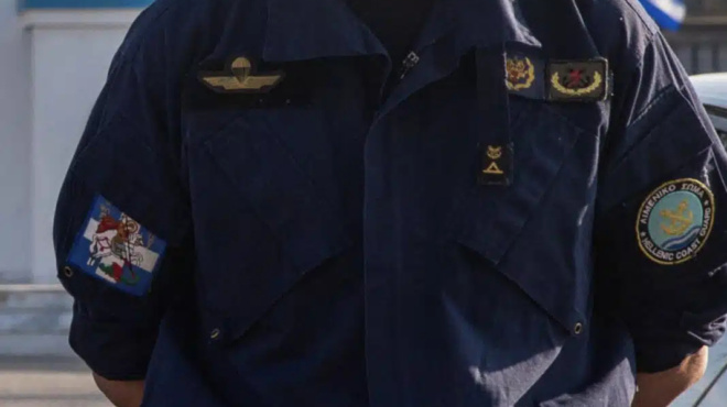 sokarei-i-syzygos-toy-limenikoy-ixera-oti-pigainei-me-andres-ochi-me-agoria-429245