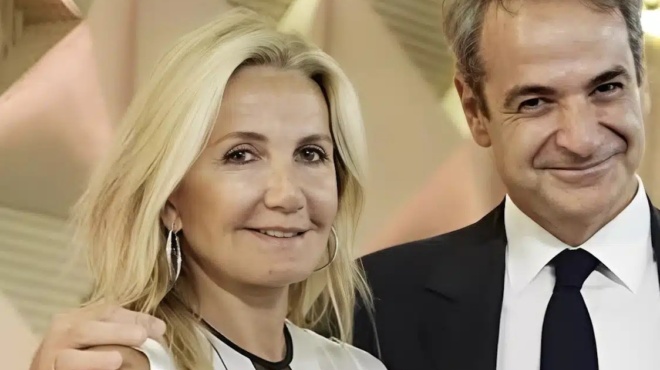 i-mareva-gkrampofski-mitsotaki-vrethike-stin-aigypto-synodeyontas-ton-prothypoyrgo-kyriako-mitsotaki-se-episimi-episkepsi-kai-gia-akomi-mia-fora-i-emfanisi-tis-travixe-ola-ta-vlemmata-426705