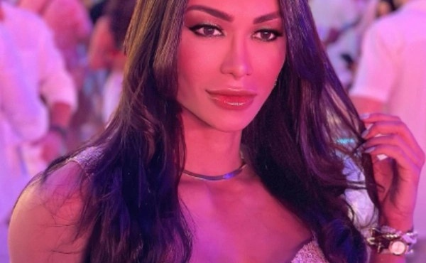 neo-sok-tora-nekri-mia-apo-tis-pio-diasimes-gynaikes-sta-amp-8220-mayra-amp-8221-oi-ekatontades-chiliades-thaymastes-tis-430239