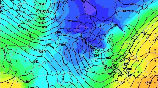tromaxe-mechri-ki-o-maroysakis-me-ayto-poy-eide-na-erchetai-chamos-me-ton-kairo-amp-8211-erchetai-ragdaia-epideinosi-pote-kai-poy-tha-chtypisei-430827