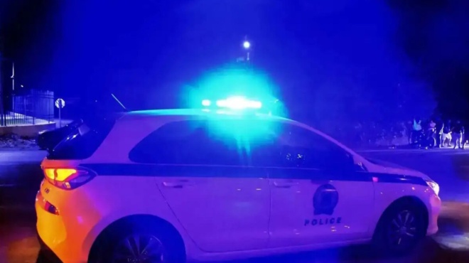 thriler-me-nekro-se-trochaio-vrethike-me-chtypimata-sto-prosopo-430972