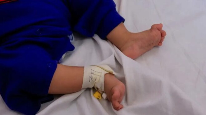 tragodia-moro-13-minon-ypesti-kardiaki-prosvoli-kai-ekapse-ti-misi-toy-glossa-royfixe-to-apofraktiko-mpoykali-san-mpimpero-431604