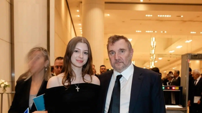 o-paylos-vardinogiannis-me-tin-16chroni-kori-toy-andriana-se-dimosia-emfanisi-434080