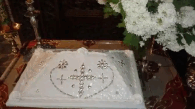 friki-mnimosyno-stin-naypaktia-egine-kideia-me-17-nekroys-ta-kollyva-anti-gia-zachari-eichan-427653