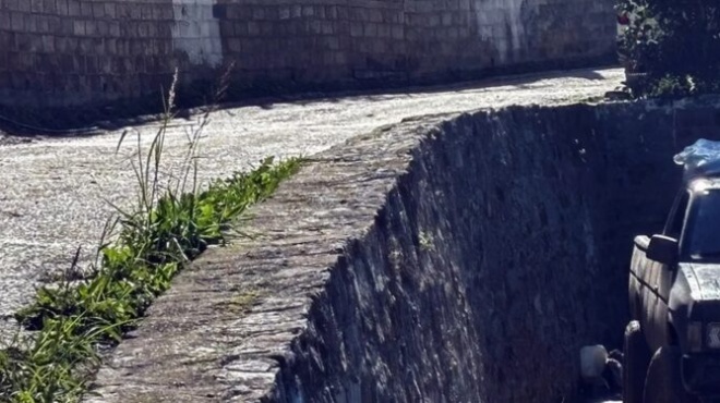 me-goyroyna-pesane-apo-ti-mantra-den-epese-lipothymos-anatreptiki-martyria-gia-ton-nekro-3chrono-andrea-429856