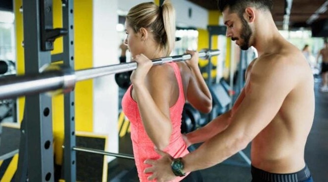 45chroni-gymnastria-viase-agria-ton-16chpono-filo-tis-koris-tis-300-fores-426346