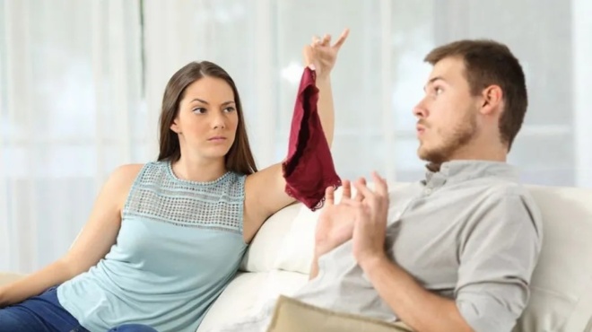 oi-gkomeniarides-toy-zodiakoy-ayta-einai-ta-6-zodia-poy-tha-apatisoyn-pio-eykola-ton-syntrofo-toys-428873