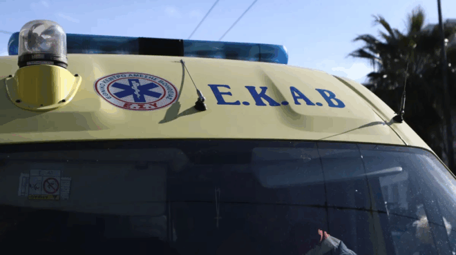 thrivos-stin-patra-molis-vrethike-nekros-sto-spiti-toy-sok-otan-eidan-poios-einai-434525