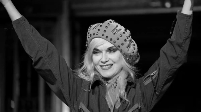 dystyxos-den-katafere-molis-anakoinothnke-pethave-i-agapimeni-olon-sta-60-433952