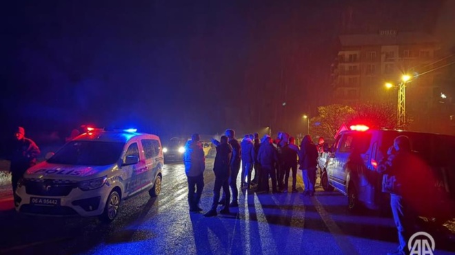 thrinei-oli-i-chora-synetrivi-aeroskafos-poy-metefere-ton-archigo-toy-genikoy-epiteleioy-441009