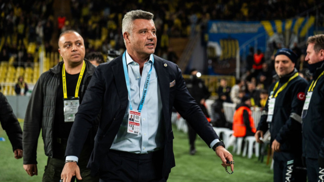 ektakto-tora-synelifthi-pasignostos-proedros-toy-podosfairoy-441218