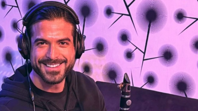 oso-ypirchan-lefta-ola-meli-gala-o-aris-moygkopetros-gia-ton-chorismo-apo-ti-gynaika-toy-441558