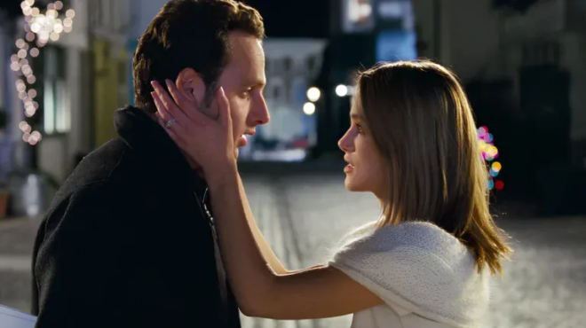 erchontai-oi-pio-romantikes-giortes-tis-zois-sas-ta-3-zodia-poy-vriskoyn-to-allo-toys-miso-kai-zoyn-ton-apolyto-erota-ayta-ta-christoygenna-437809