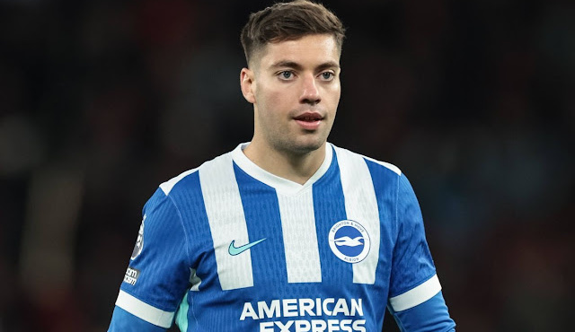 stefanos-tzimas-molis-eginan-gnosta-ta-dysaresta-gia-ton-ellina-epithetiko-435969