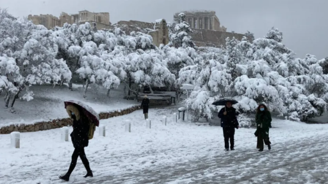 kairos-christoygennon-2025-dipli-kakokairia-fernei-kryo-vroches-kai-chionia-analytika-i-prognosi-438210