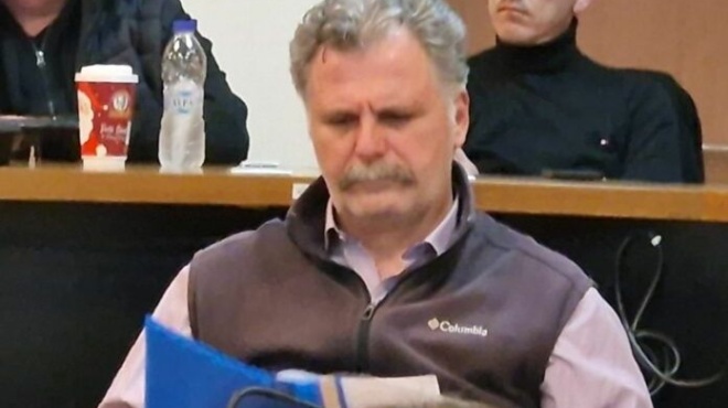 sok-tora-ston-volo-o-antidimarchos-spyros-gatos-katerreyse-mesa-sto-dimarcheio-amp-8211-ypesti-kardiako-epeisodio-437052