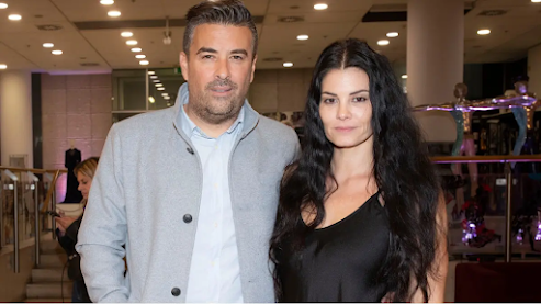 maria-korinthioy-pos-apanta-sto-xespasma-toy-gianni-aivazi-gia-to-diazygio-toys-439749