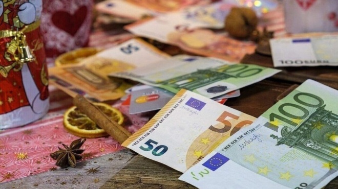 oyres-sta-atm-noritera-oi-syntaxeis-ianoyarioy-stoys-logariasmoys-tha-kanoyn-christoygenna-me-amp-8230-gemates-tsepes-oi-syntaxioychoi-437365