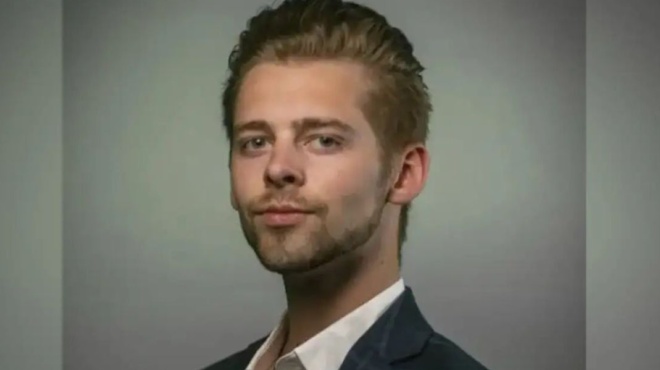 nea-gynaikoktonia-foititis-skotose-tin-syntrofo-toy-me-koyzinomachairo-amp-8211-molis-eipe-ton-logo-stoys-astynomikoys-amp-8230-den-to-pisteyan-437380