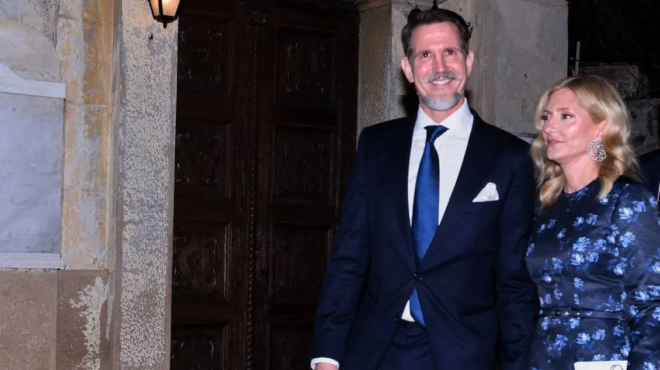 to-pire-apofasi-egine-i-apokalypsi-vgainei-mprosta-o-paylos-nte-gkres-441197