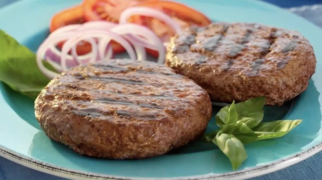 min-to-kanalosete-ayto-to-mpifteki-aposyretai-apo-tin-elliniki-agora-437884