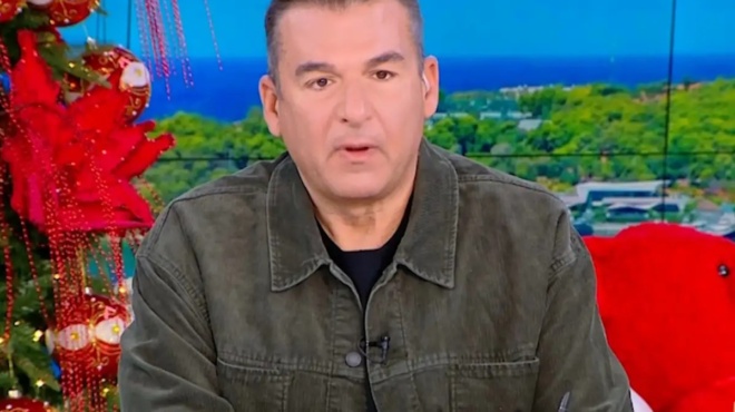 milise-me-onomata-vomva-liagka-ston-aera-toy-proinoy-gia-ton-pasignosto-tragoydisti-amp-8211-den-einai-o-rokkos-kai-den-einai-apo-nisi-438899