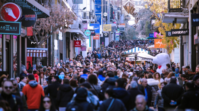 ektakto-chamos-me-tis-pliromes-sti-chora-amp-8211-ti-lene-oi-trapezes-440116