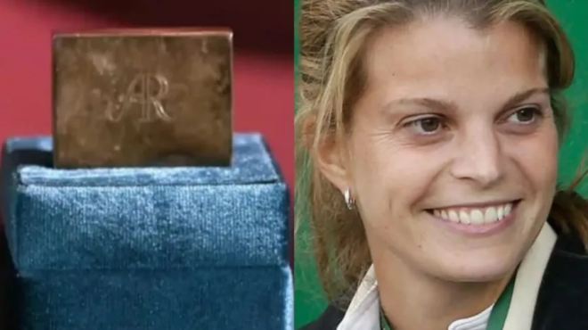 gia-1i-fora-sto-cash-or-trash-emeinan-oloi-syxyloi-pige-tin-mpomponiera-apo-ti-vaftisi-tis-athinas-onasi-kai-den-tha-pisteyete-ti-timi-epiase-436692