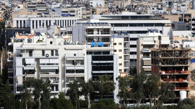 prin-10-eskasan-ta-mantata-gia-osoys-menoyn-se-polykatoikies-terastia-anatropi-kaneis-den-perimene-kati-tetoio-439256