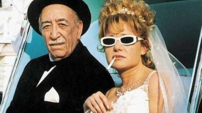 athinodoros-proysalis-o-magkas-toy-sinema-oi-100-tainies-ta-dyskola-chronia-kai-to-telos-sto-pleyro-tis-koris-toy-440702