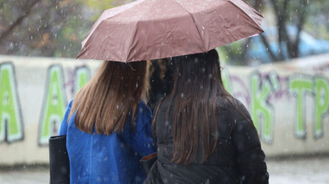 kairos-oi-meteorologoi-proeidopoioyn-dyskolo-48oro-me-kymata-kataigidas-adiakopes-vroches-435213