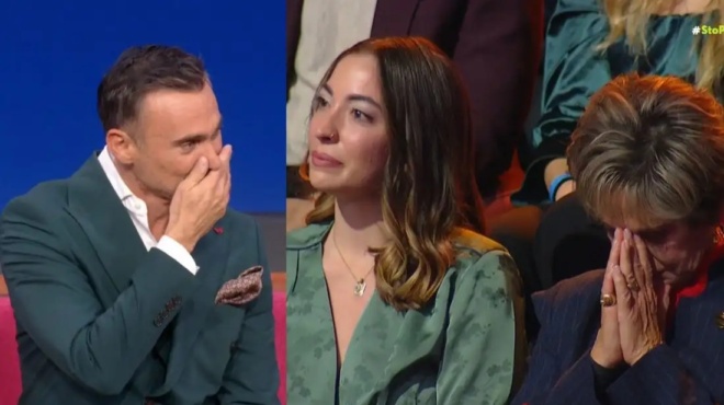 sto-para5-20-chronia-meta-eklaige-olo-to-plato-lygise-o-kapoytzidis-gia-tin-eirini-koymarianoy-sto-plato-i-kori-kai-i-eggoni-tis-441063