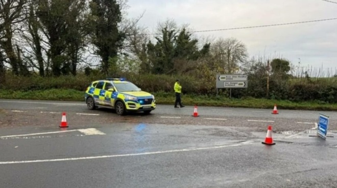 neos-thrinos-frikto-trochaio-me-5-nekra-neara-paidia-molis-21-eos-23-eton-441400