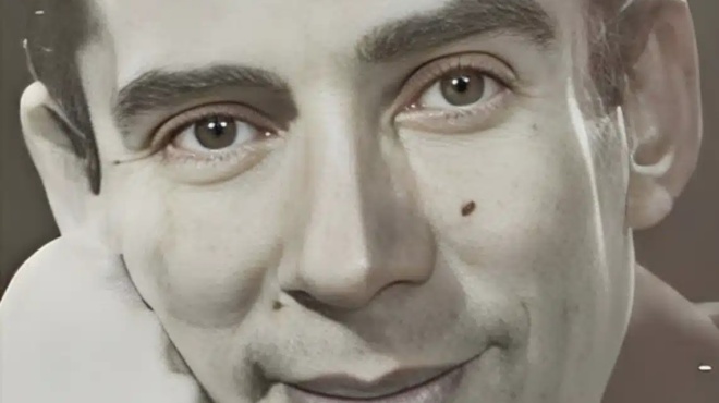 pethane-sta-60-apo-anakopi-kardias-sto-spiti-toy-sta-patisia-o-poly-gnostos-ithopoios-442915