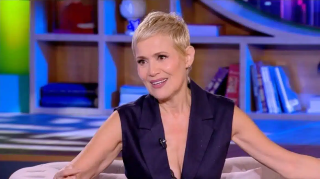 konstantina-michail-oi-apokalypseis-gia-ti-mykono-to-80-kai-to-90-methysia-eleytheria-kai-438533