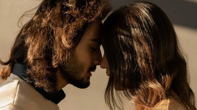 ayta-einai-ta-zodia-poy-tairiazoyn-apolyta-metaxy-toys-436067