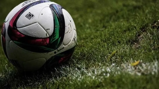 ektakto-synelifthi-pasignostos-podosfairistis-ti-synevn-sok-poios-einai-437533