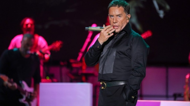 molis-matheytnke-poios-tilefonise-os-mazonakis-ston-tilemarathonio-toy-ant1-442808