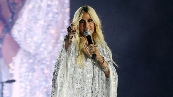 ektaktn-eidisi-gia-anna-vissi-440724